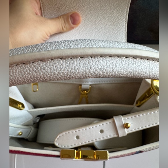 Designer Capucines Hand-Painted Print White Crossbody Handbag - Picture 6 of 8